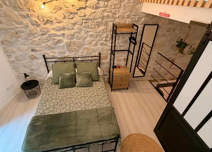 Charmante Maison De Village * ペリアック・ド・メール
